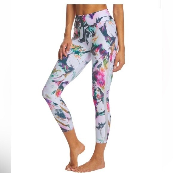 Betsey Johnson Multicolored Floral Mid-Rise Cropped Leggings Size S - Picture 1 of 10